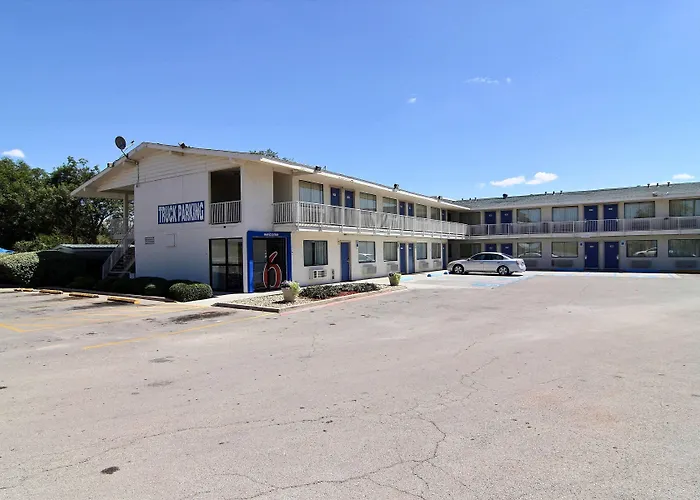 Cheap hotels Motel 6-Abilene, Tx