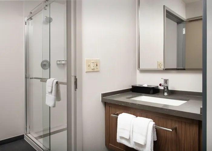 Courtyard By Marriott San Diego Carlsbad