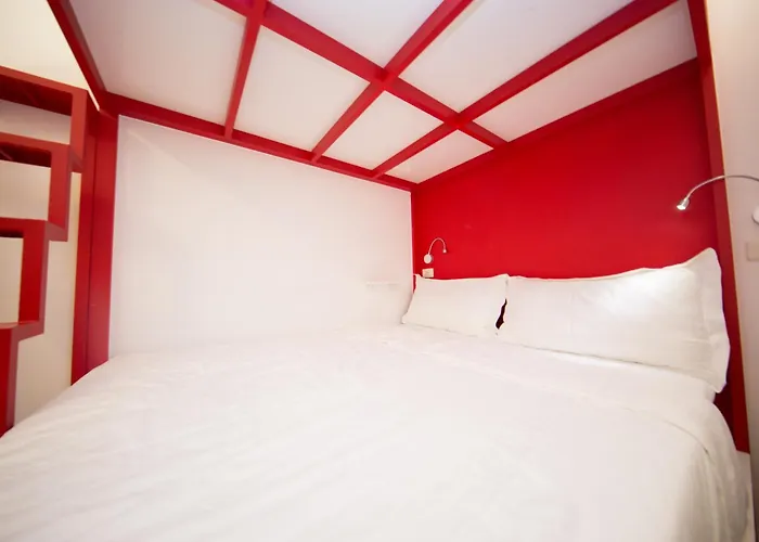 Auberge: Sleepbox Hostel