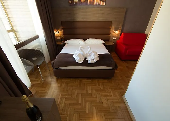 Family Hotel: Love Of Rome