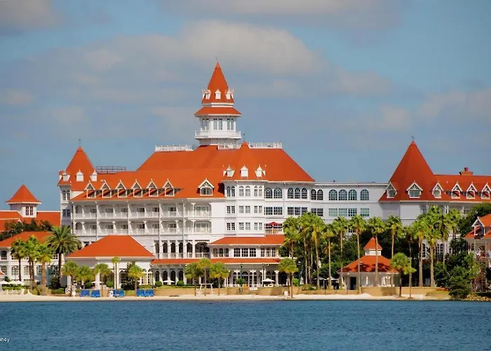 Luxury hotel only: Disney'S Grand Floridian Resort And Spa