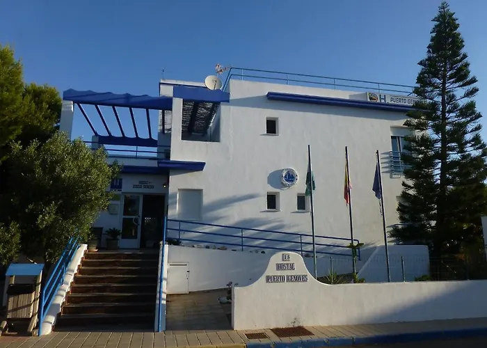 Hotel Ping Pong: Hostal Puerto Genovés