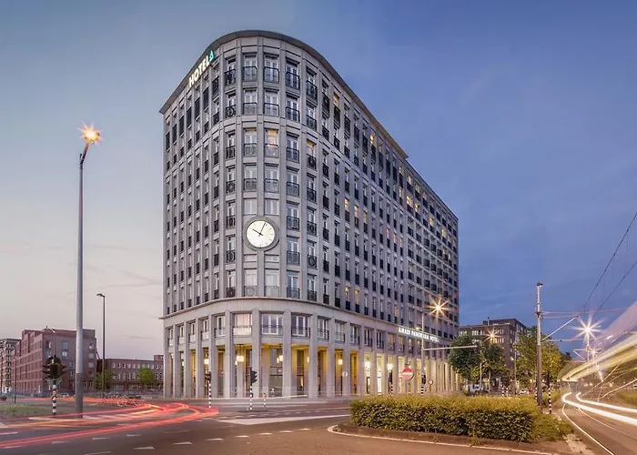 Hotel Jacuzzi: Amadi Panorama Hotel