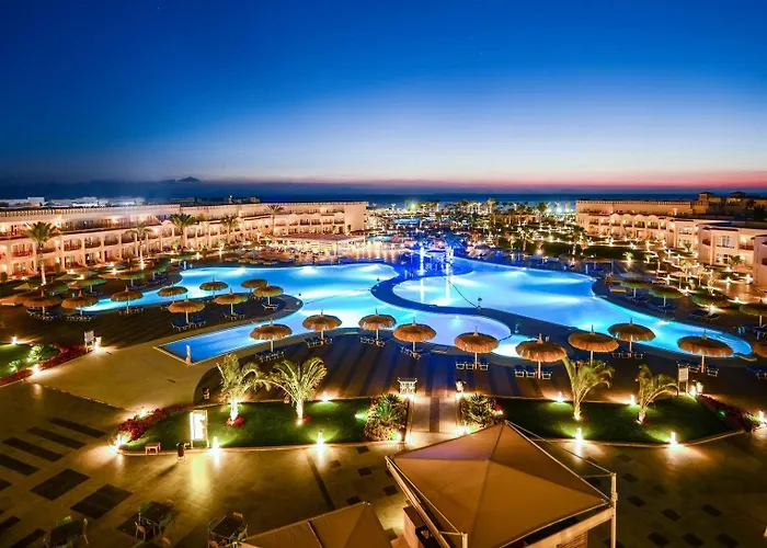 In Luxury hotels Pickalbatros Royal Moderna Sharm "Aqua Park"