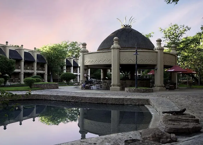 Casino hotel: The Kingdom At Victoria Falls