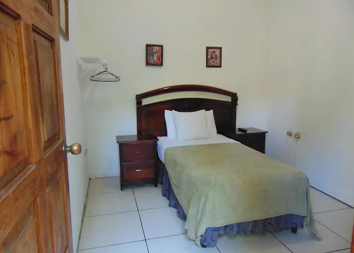 Guest house: Managua Hills