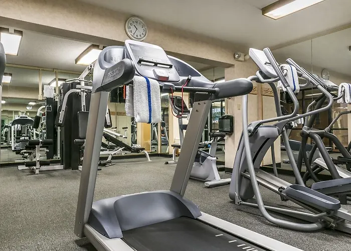 Holiday Inn Perrysburg French Quarter