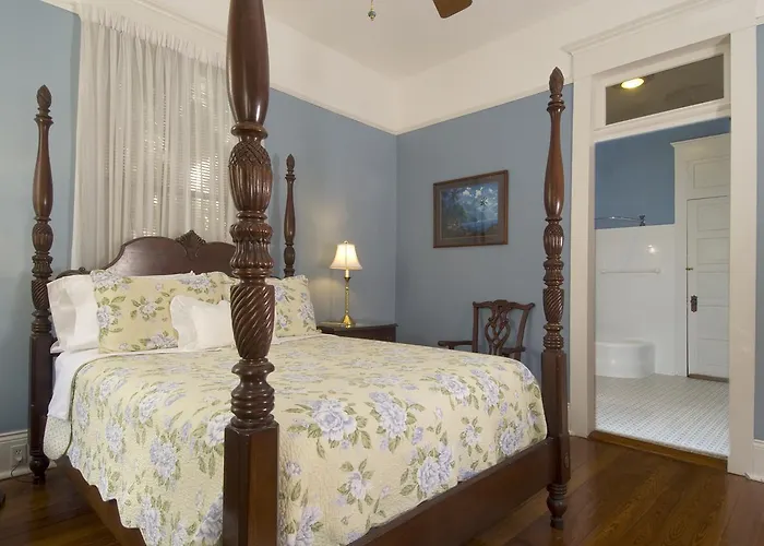B&B only: Southern Comfort Bed And Breakfast