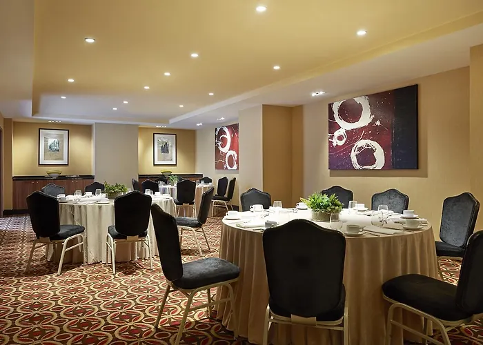 Hôtel de l'aéroport: New York Marriott East Side