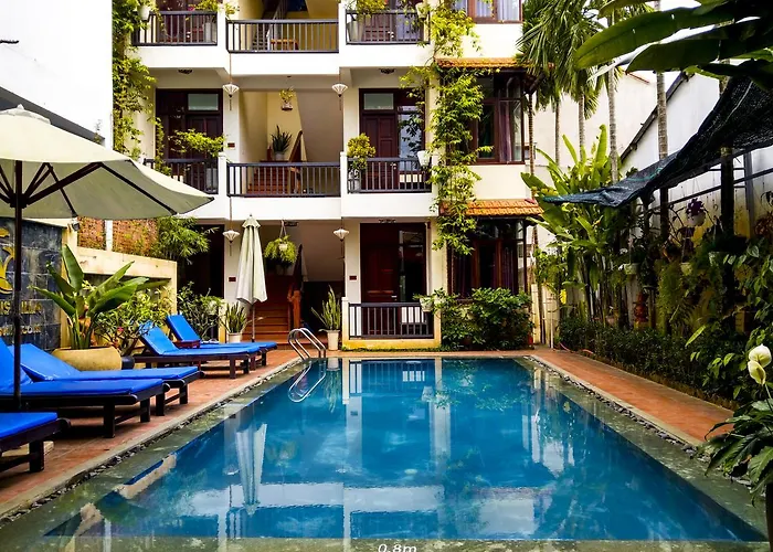 Vacation home: Riverside Oasis Villa