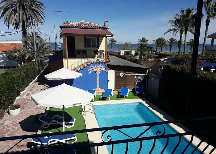  Hostal Oasis