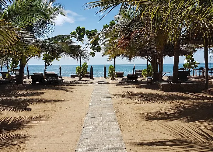 B&B only: Sandy Beach Hotel