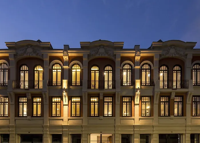 Alojamentos: Thomaz Palace