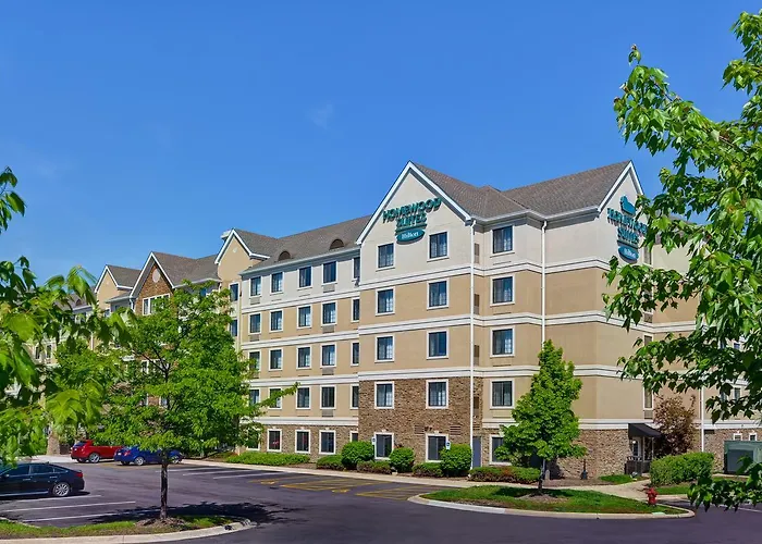 Hotel: Homewood Suites By Hilton Aurora Naperville