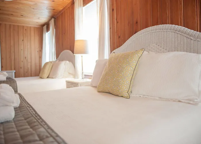 3 star hotel: Cypress House Inn