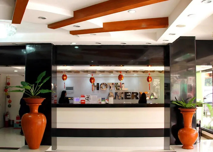 3 star hotels America