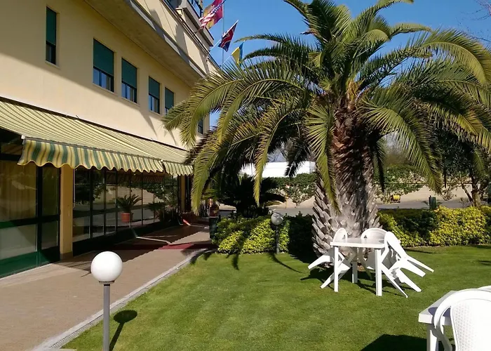 Hôtel bon marché: Hotel Laurence