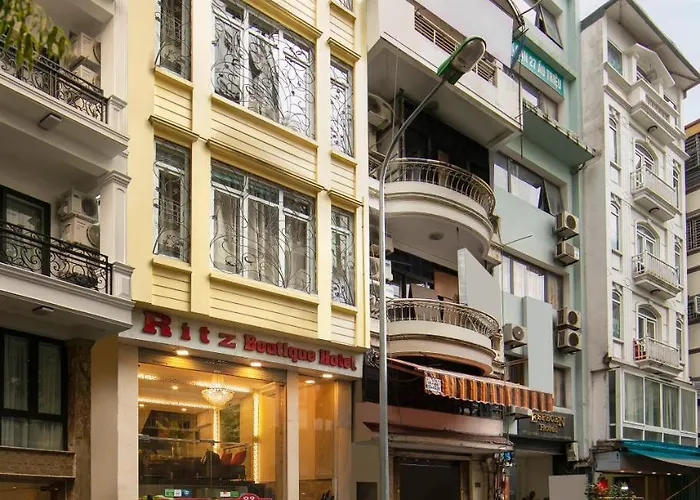 Hotel near College: Hanoi Ritz Boutique Hotel
