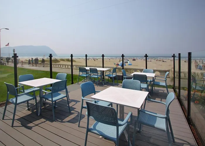 Seashore Inn On The Beach