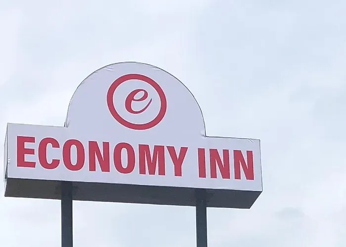 Pet Friendly hotel: Economy Inn