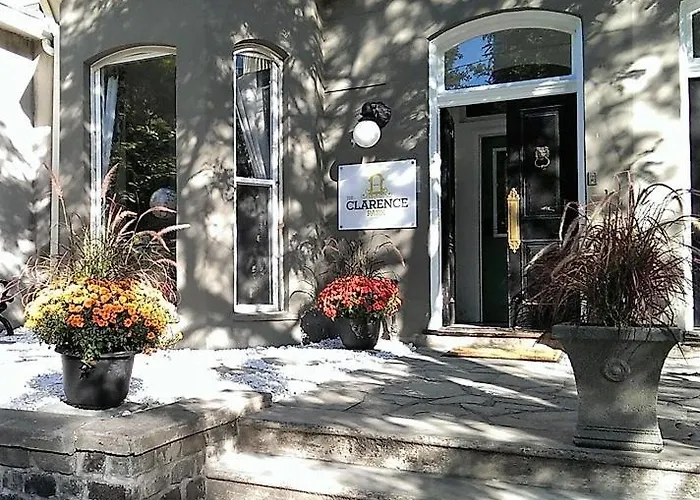 Hostel: The Clarence Park