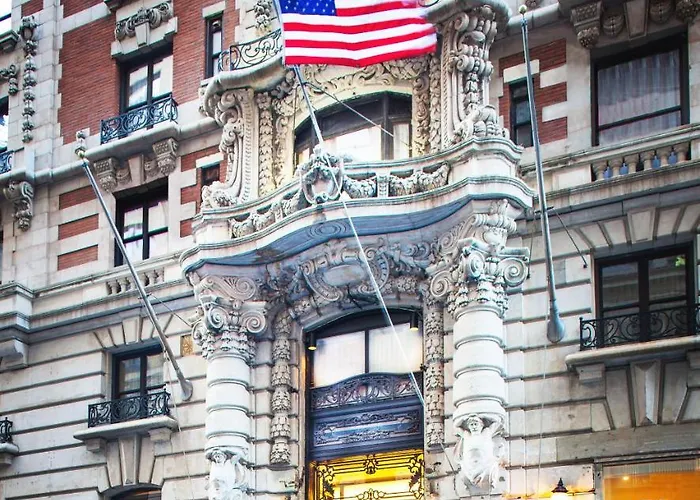 Lodge: The Hotel At Fifth Avenue