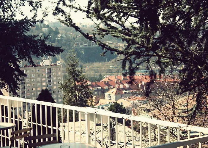 Hotel Monica