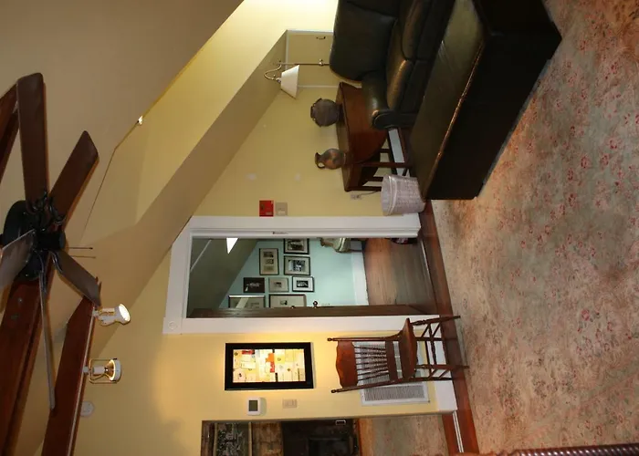 B&B only: The Green House Inn