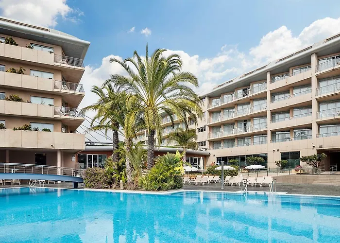 Hotel met uitzicht: Aqua Hotel Onabrava & Spa 4*Sup