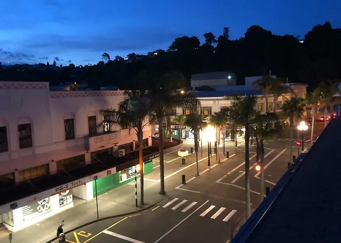 Laneway Apartments - The Residence