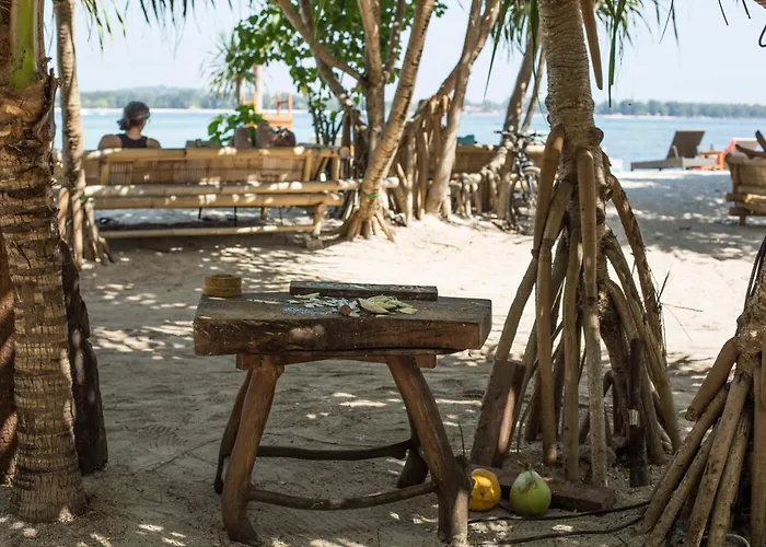 Hotels with a view Island View Bar & Bungalow