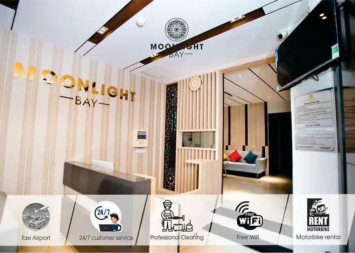 Moonlight Bay & Apartment