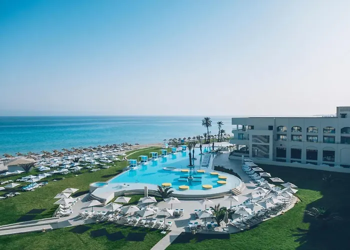 Luxury hotel only: Iberostar Selection Kuriat Palace