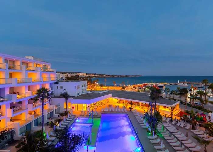 Family Hotel: Limanaki Beach Hotel & Suites