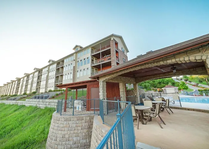 Hotel: Majestic At Table Rock