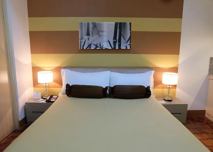 Self catering: Asian Mansion II